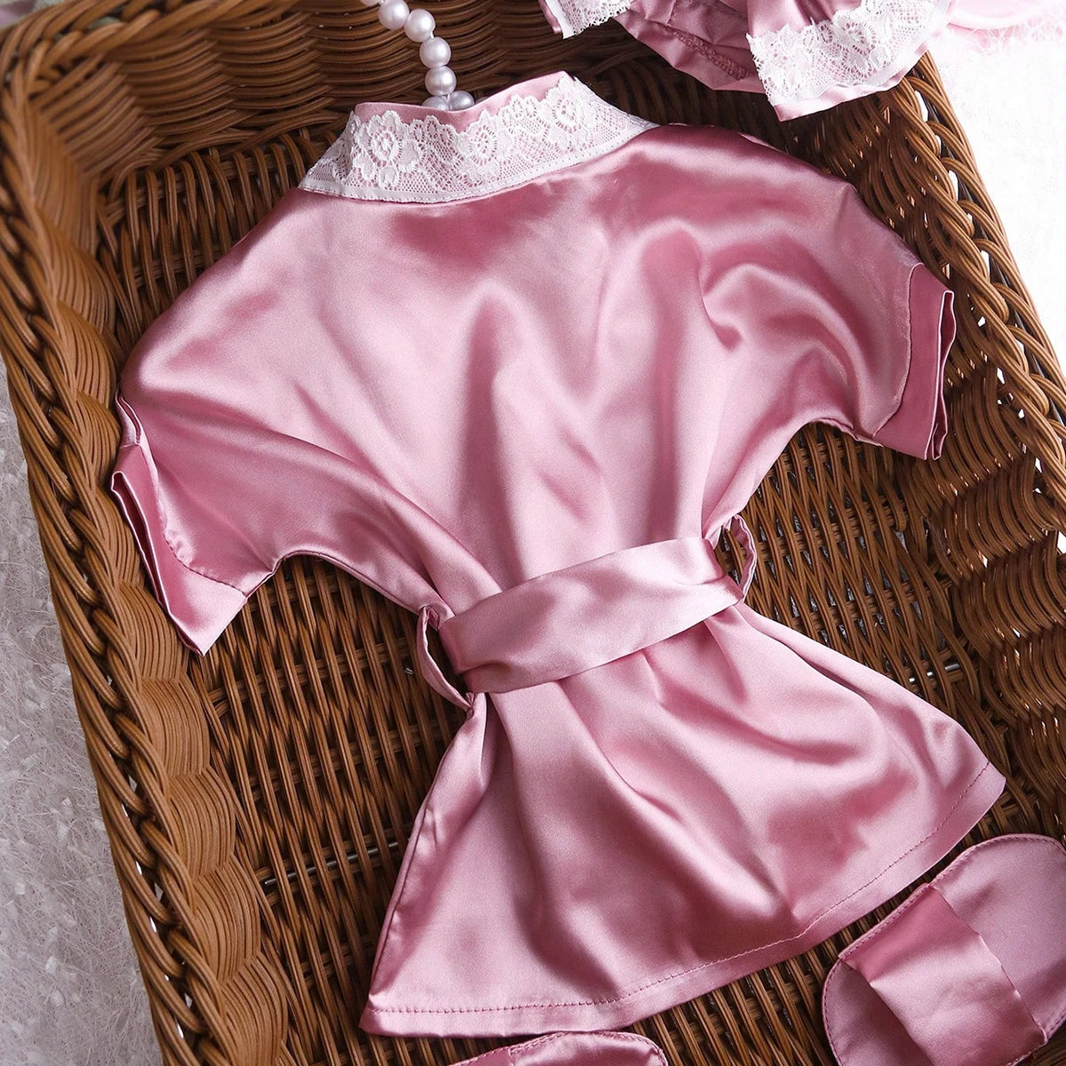 Ylsteed Newborn photography outfits set 1 month 100 days baby girl lace bathrobe with bow turban hat and slippers photo props